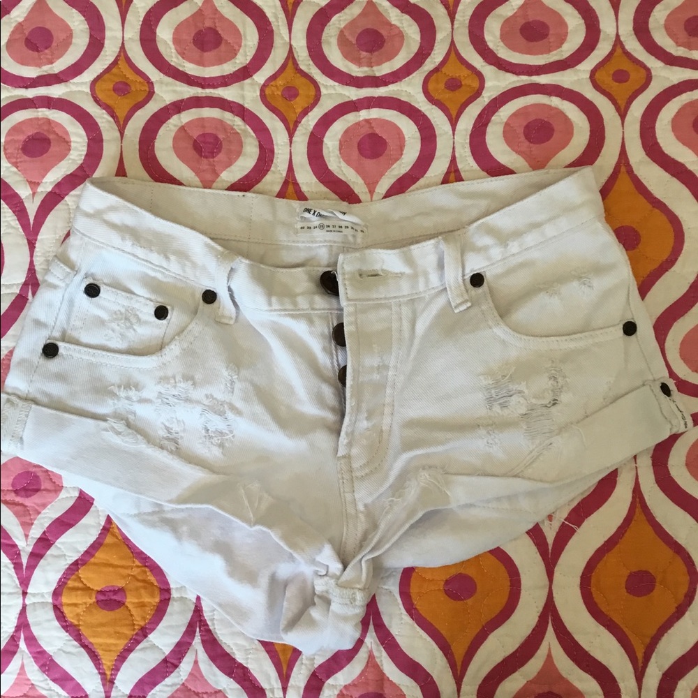 One x teaspoon shorts